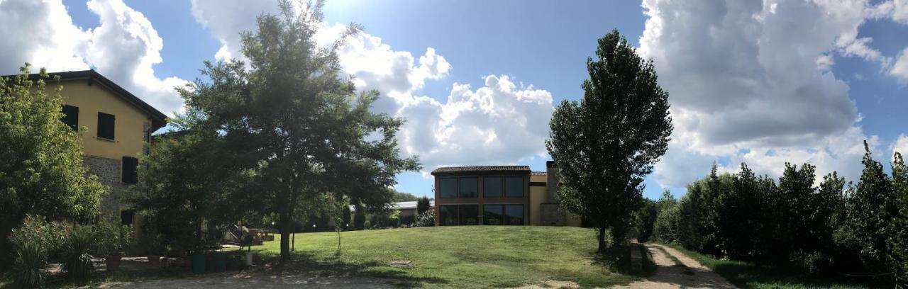 Вілла Agriturismo La Chiusola Оццано-делл'Емілія Екстер'єр фото